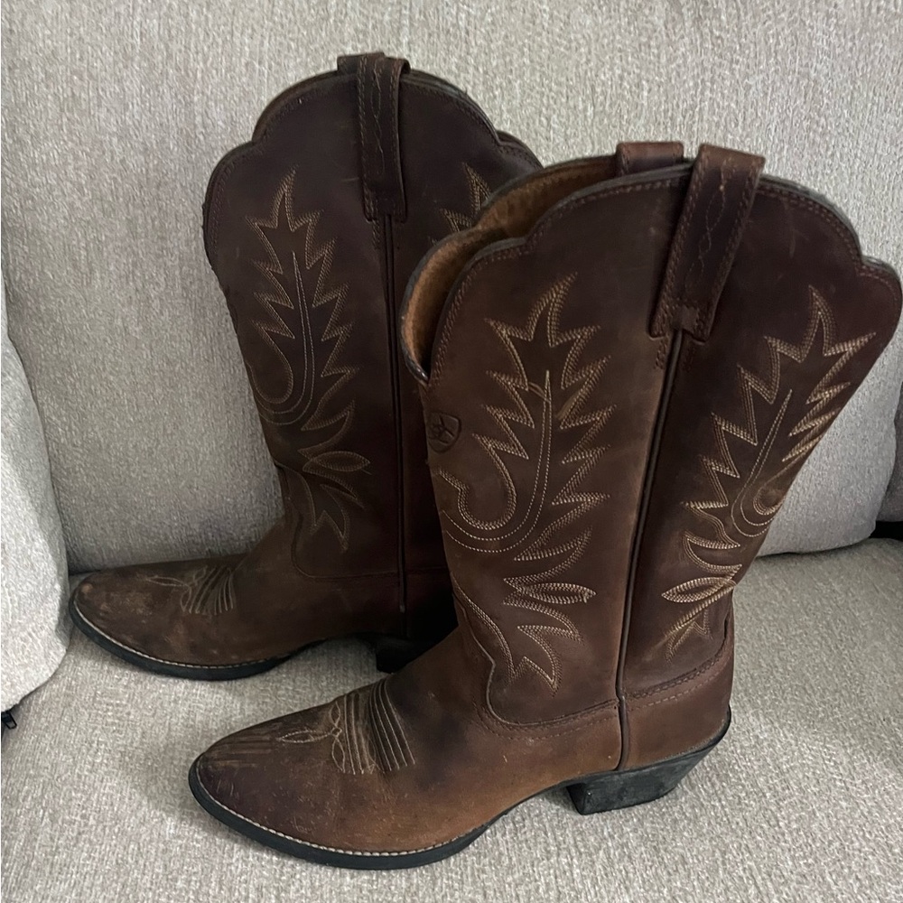 Ariat Classic Tan Leather Boots Women - Picture 2 of 8